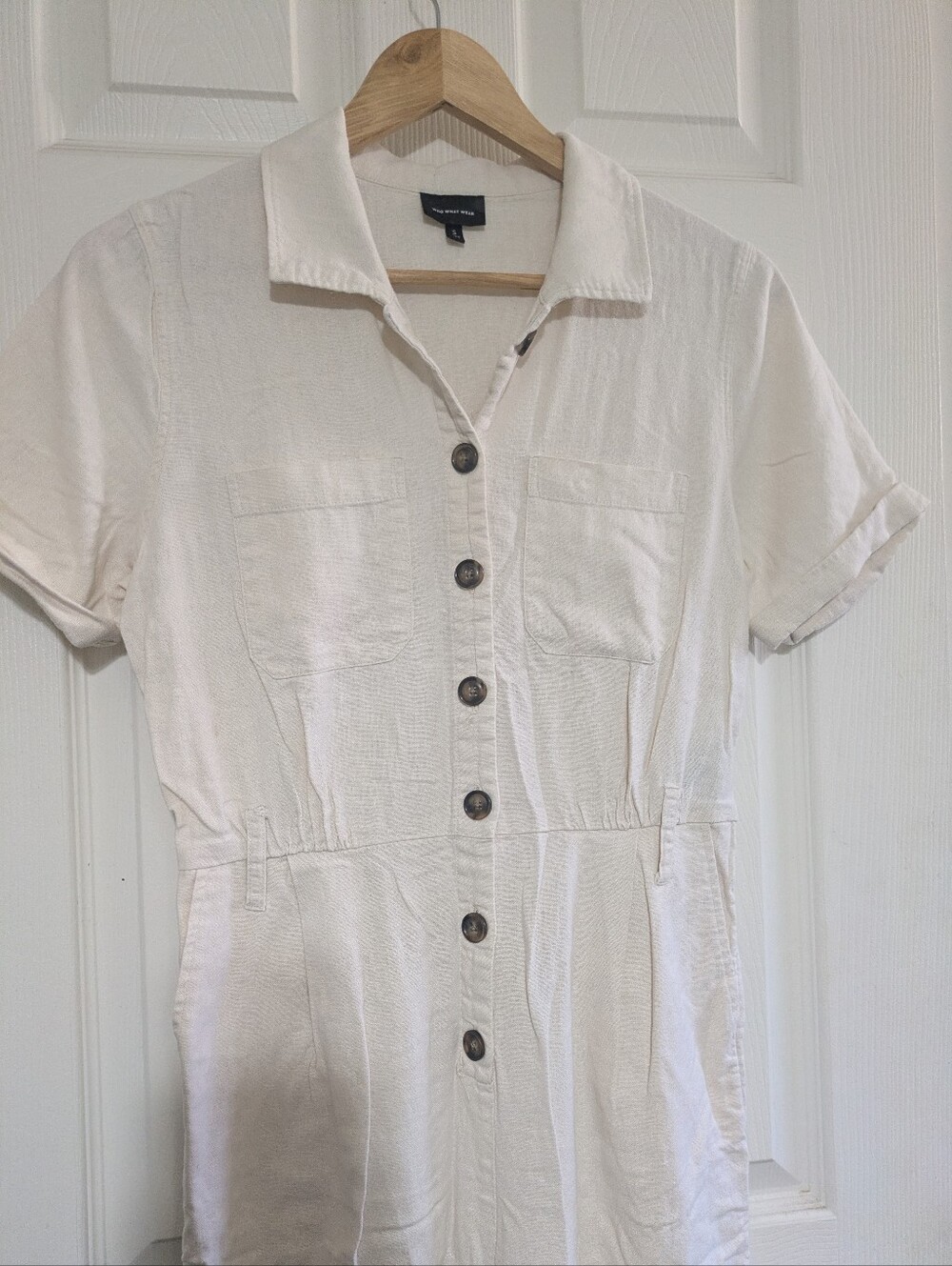 Who What Wear Cream Button-Front Short-Sleeve Jumpsuit